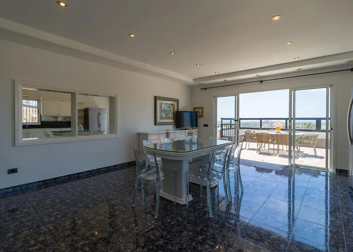 Sonnenland Hill Villas